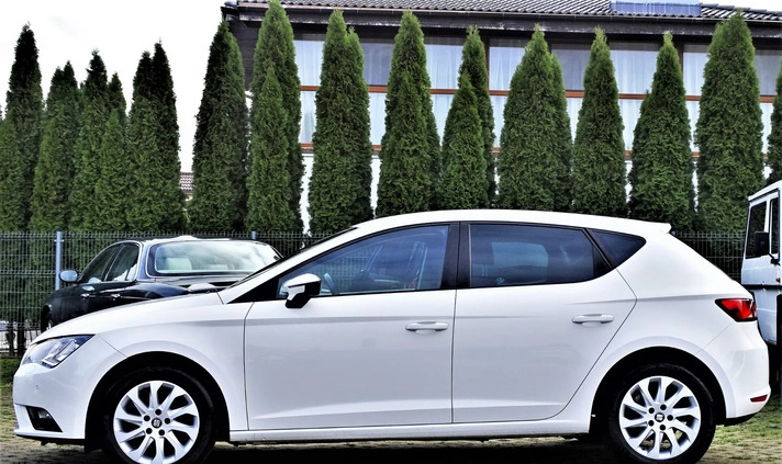 Seat Leon cena 37900 przebieg: 196000, rok produkcji 2014 z Urzędów małe 631